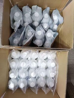 融点55~62℃、沸点301.3℃、密度0.96のカリオフィレンオキシド粉末。医薬品用途向け。